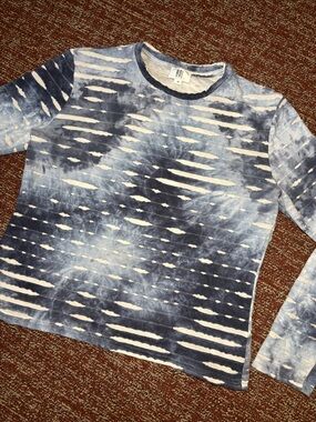 YAL New York blue y2k stretch thrashed cut out elastic long sleeve tee medium